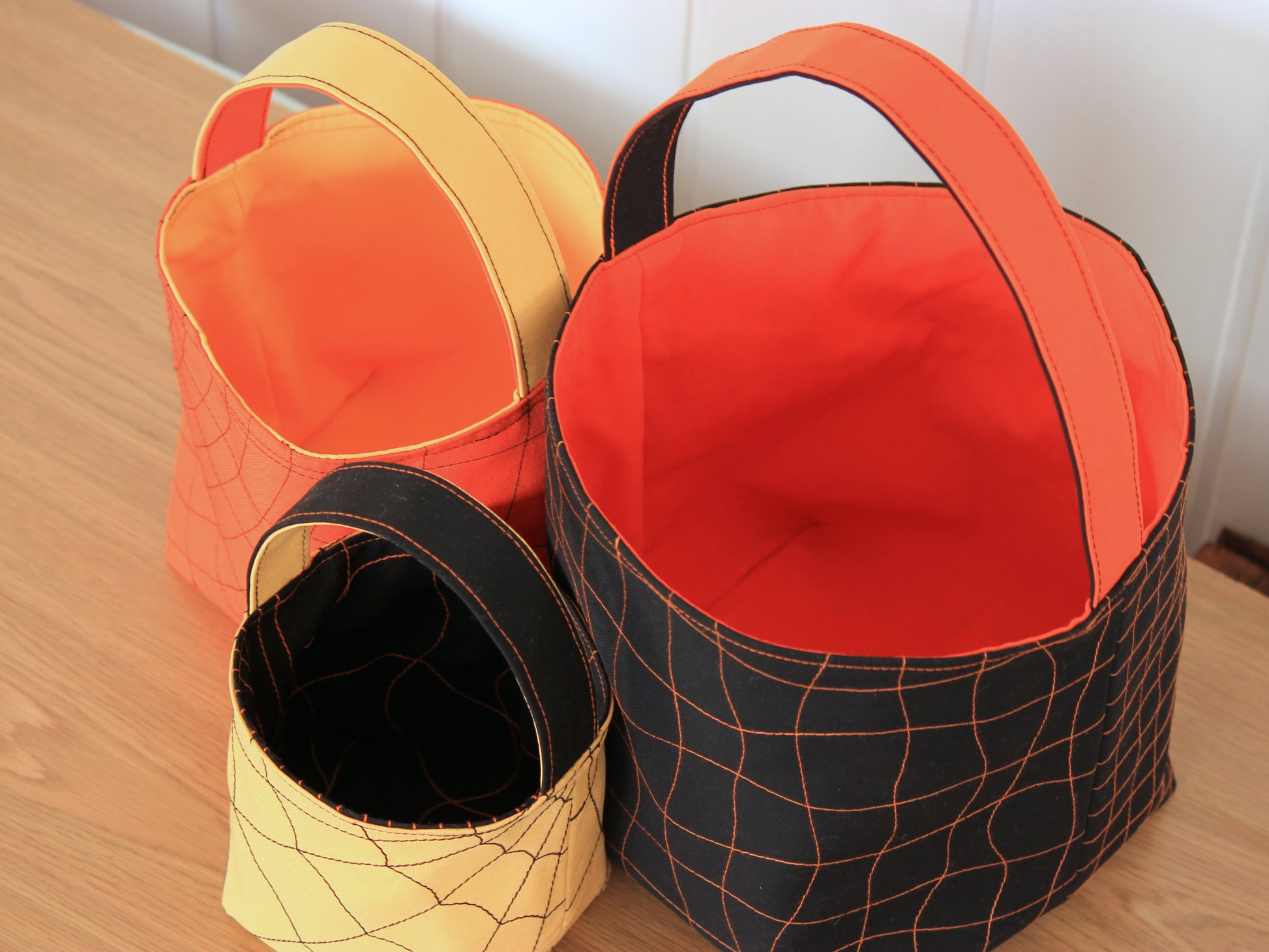 Halloween Trick-or-Treat Basket Pattern with templates for beginner