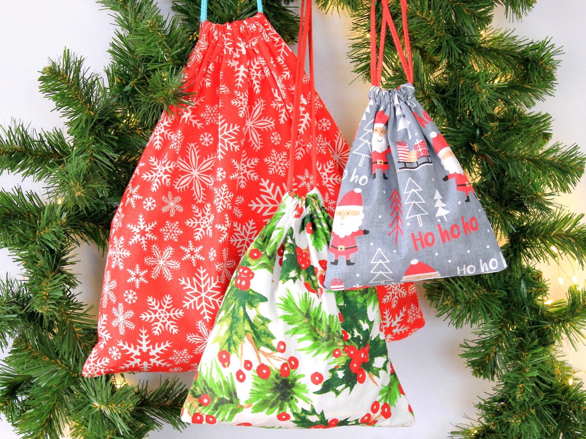 Step-by-step sewing tutorial for Christmas drawstring bag – printable PDF instructions by NatkoPatterns
