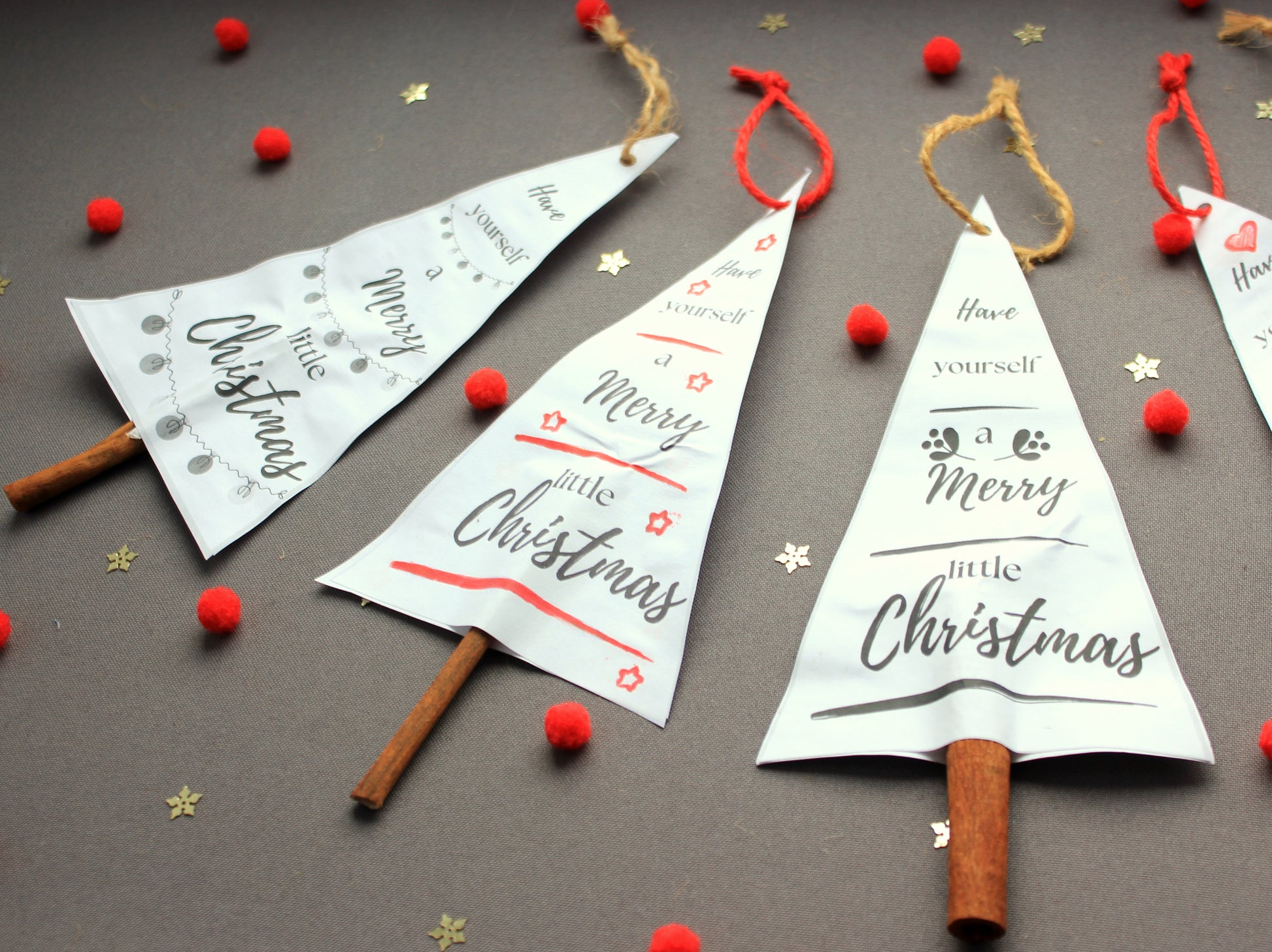 Decorative paper Christmas trees with wooden sticks - easy printable project by NatkoPatterns