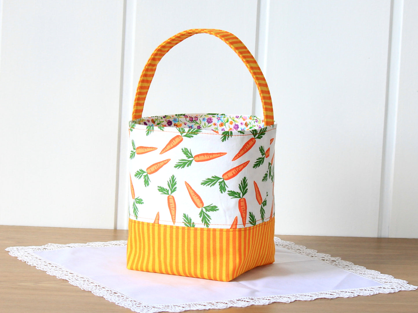 Easter basket for filling with gifts and eggs - holiday DIY crafts from NatkoPatterns