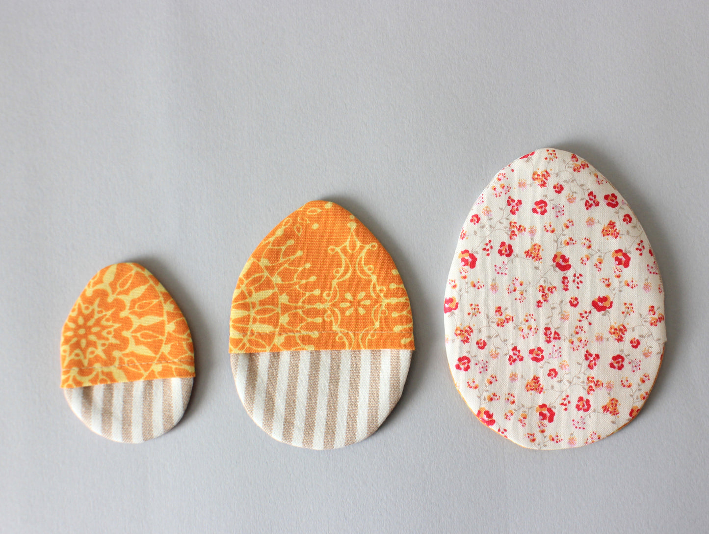 Cozy Easter home decor with these eggs made using a tutorial from NatkoPattern