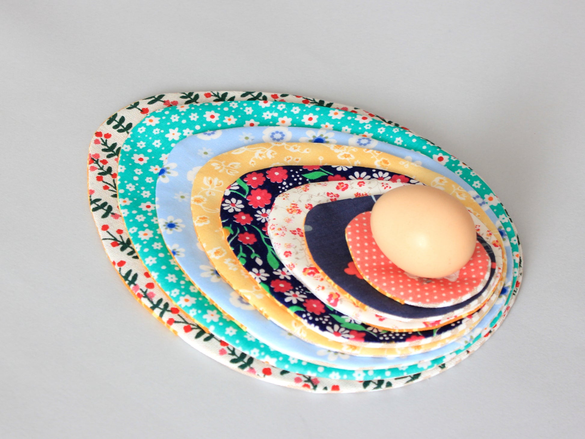 Fillable Easter eggs in 8 sizes – sewing pattern PDF includes templates by NatkoPatterns