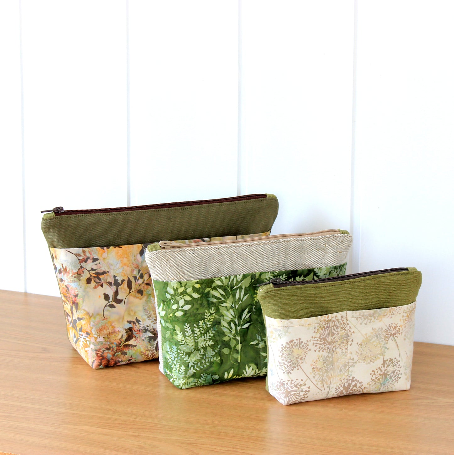 Zipper Pouch with Pockets Sewing Pattern PDF, Cosmetic Bag in 3 sizes