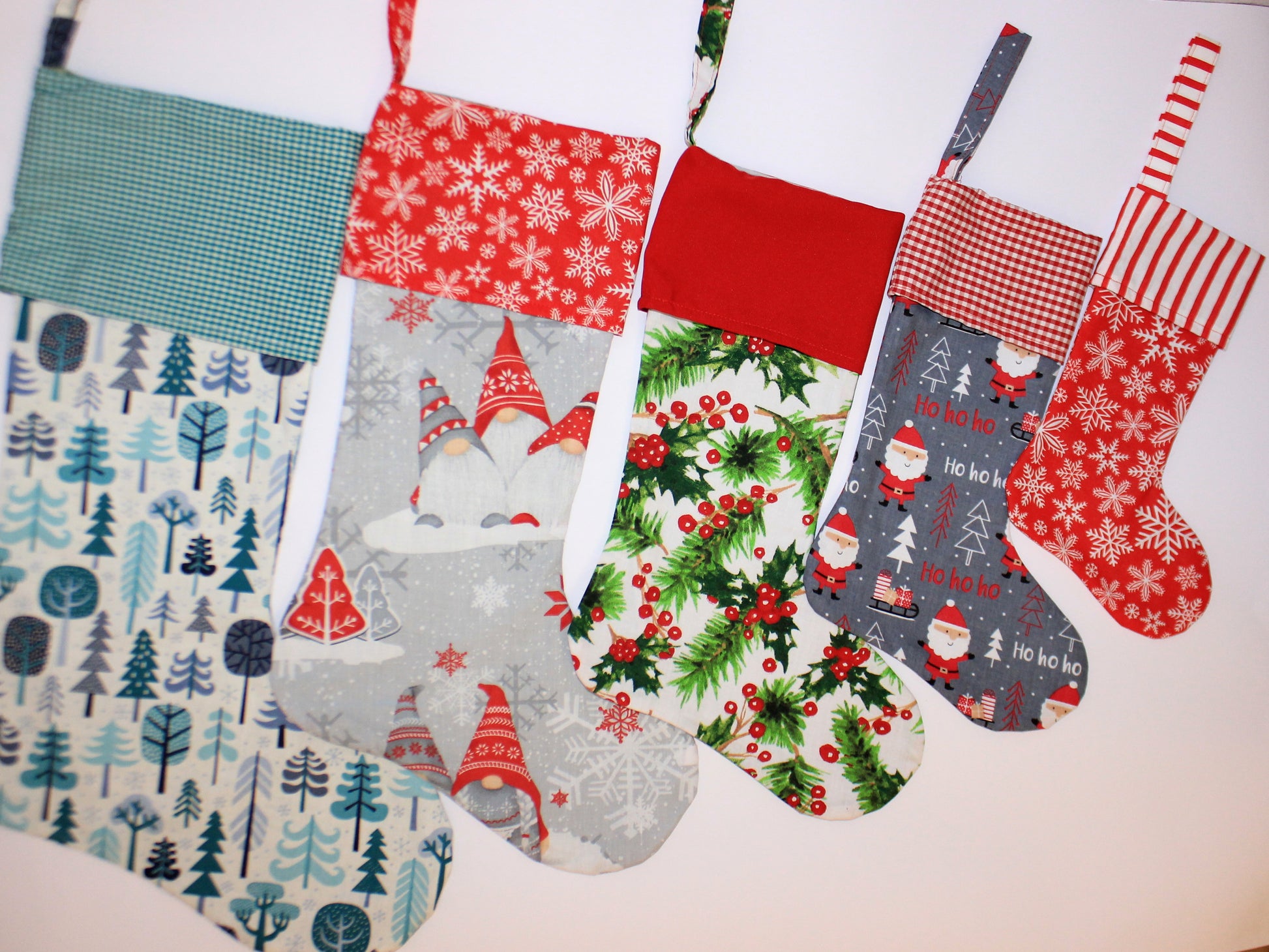 Collection of Christmas stockings with various patterns - pattern with templates by NatkoPatterns