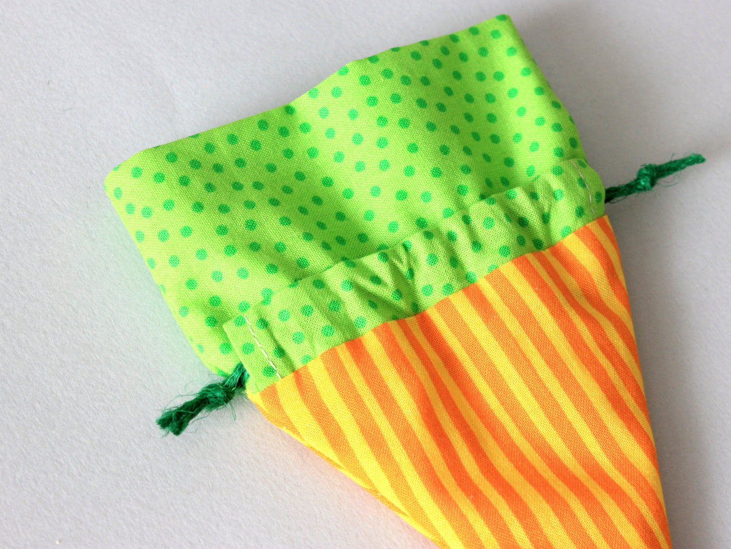 Close-up of carrot bag top seams – drawstring finish by NatkoPatterns