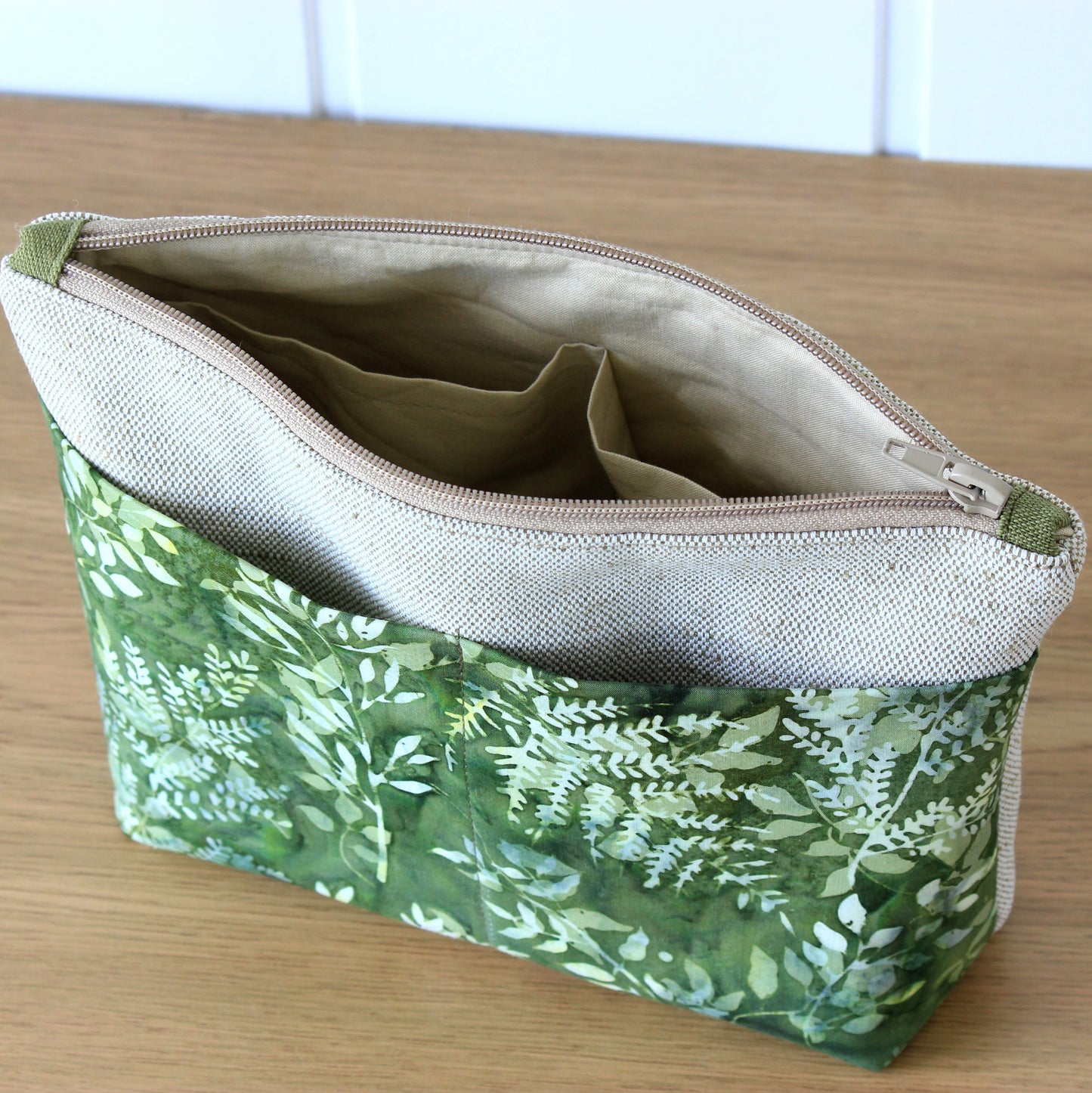 Cosmetic organizer sewing template with zipper closure and practical storage pockets