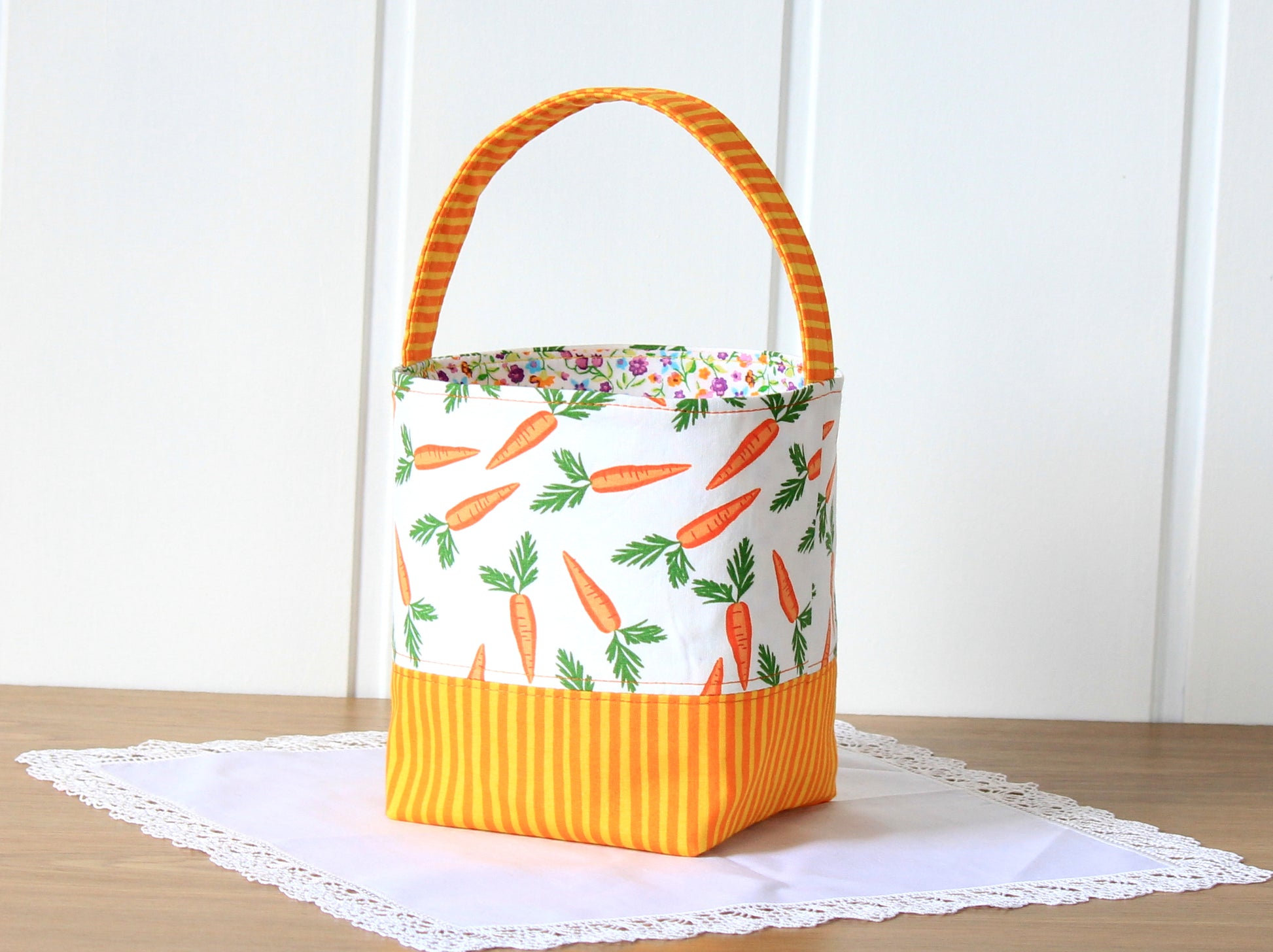 Easter basket for filling with gifts and eggs - holiday DIY crafts from NatkoPatterns