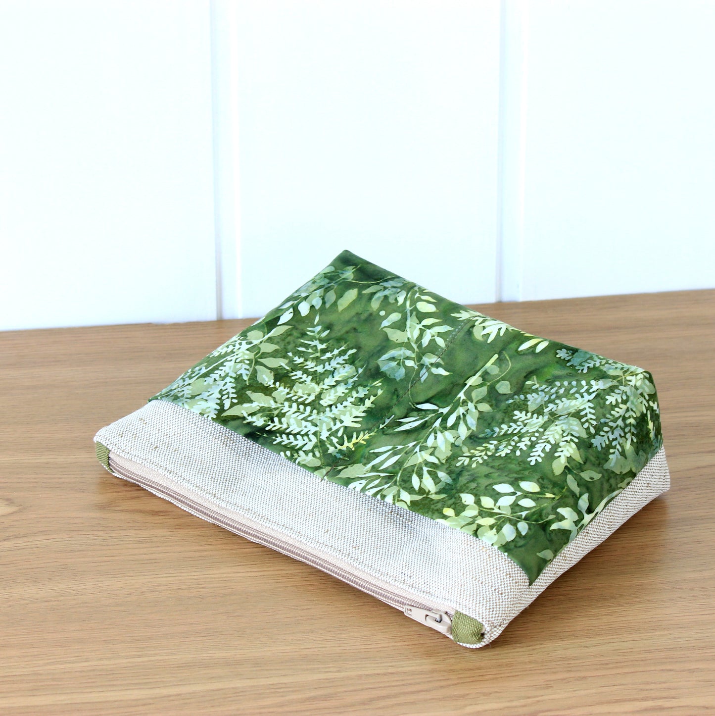 Fully lined zipper pouch sewing pattern PDF for handmade cosmetic organizer bags